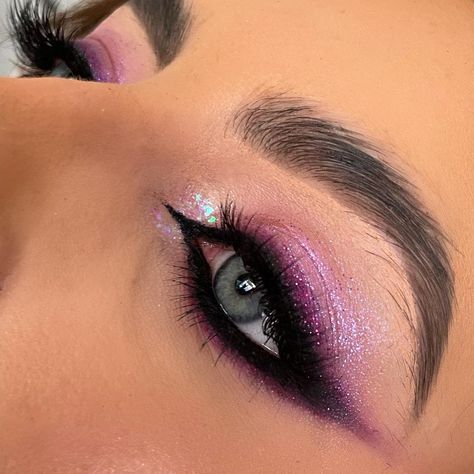 Purple Prom Makeup, Ballerina Bride, Makeup 2022, Eye Model, Plouise Makeup Academy, Fox Eyes, Mv Outfits, 2024 Halloween, Purple Prom