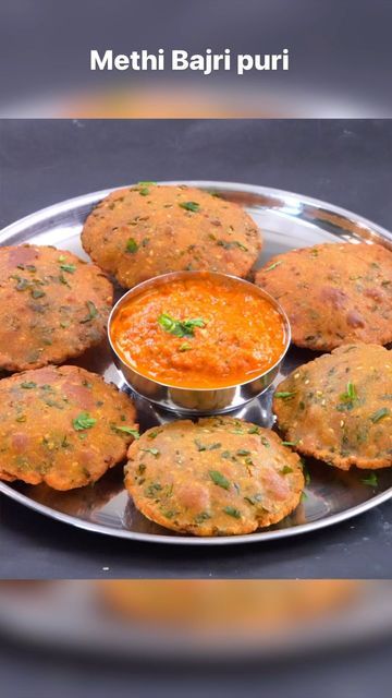 Millets Recipes Indian, Methi Puri Recipe, Bajra Recipes, Savory Bakes, Millet Recipe, Methi Recipes, Puri Recipe, Indian Breads, Yum Breakfast