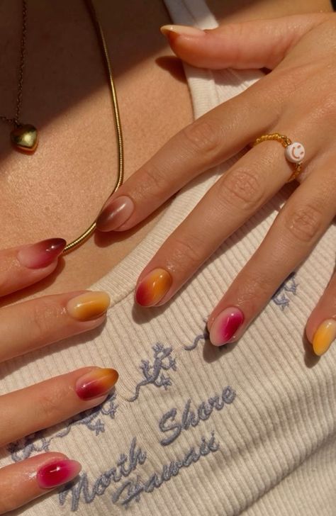 Summer Nails Nail Polish, Colorful Minimalist Nails, Short Almond Gel X Nail Designs Summer, Nails In Italy, Bali Nail Art, Bali Nails Inspiration, Simple Short Nail Designs Summer 2024, Natural Length Nail Designs, Nail Art Vacation