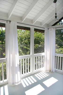 Note rods whole length so can completely close. Pergola Corner, Open Porch, Screened Porch Designs, Balkon Decor, Porch Curtains, Corner Brackets, Building A Porch, Sunroom Decorating, Pergola Garden