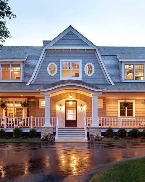 Dream Home coastal farmhouse. COME TOUR MORE Nantucket Style Chic & Summer Vibes! #nantucket #interiordesign #designinspiration #summerliving #coastalstyle Nantucket Style Homes Exterior, Nantucket Exterior, Nantucket Style Homes, Dutch Colonial Homes, Nantucket Cottage, Nantucket Home, Farmhouse Exterior Design, Nantucket Style, Shingle Style Homes