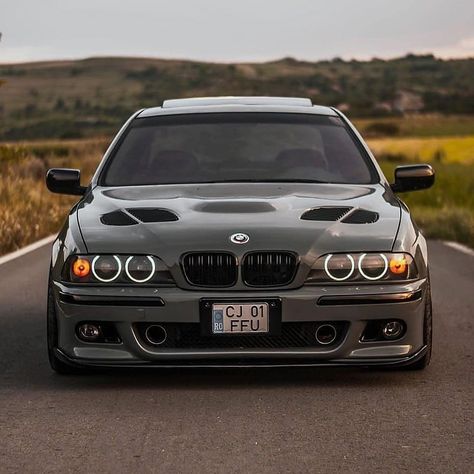 Bmw E39 M5, Bmw White, E39 M5, Bmw Design, Serie Bmw, Bmw Sport, Dream Cars Bmw, Sports Car Wallpaper, T Shirt Sale