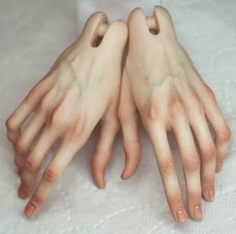 Bjd Doll Hands, Bjd Hands, Doll Hands, Sculpted Doll, Hand Reference, Polymer Clay Dolls, Doll Painting, Ball Jointed Doll, Doll Tutorial