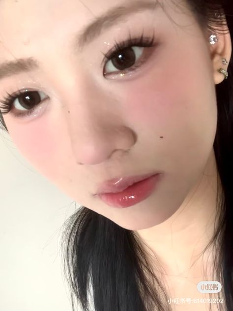 Makeup Looks For School, Ingenue Makeup, Trendy Makeup Looks, Soft Makeup Looks, Doll Eye Makeup, Ulzzang Makeup, Ethereal Makeup, Apply Makeup, Asian Eye Makeup