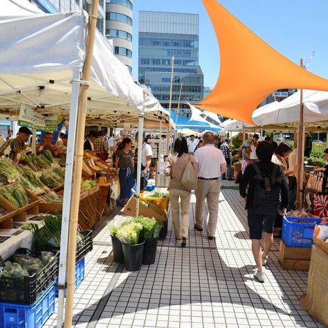 Food Vans, Takeshita Street, Yoyogi Park, Sensoji Temple, Pocket Park, Living In Japan, Buy Local, Food Hall, Market Street