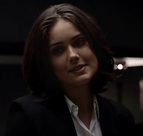 Blacklist Cast, Elizabeth Keen, Megan Boone, Frank Castle, James Spader, Susan Sarandon, The Blacklist, I Love Girls, The Wolf