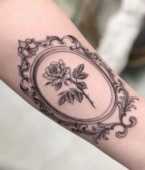 Forarm Tattoos Sleeve Woman, Old Picture Frame Tattoo, Mirror Frame Tattoo Design, Frame Border Tattoo, Vine Frame Tattoo, Framed Tattoo Design, Rose Frame Tattoo, Ring Of Flowers Tattoo, Victorian Frame Tattoo Gothic