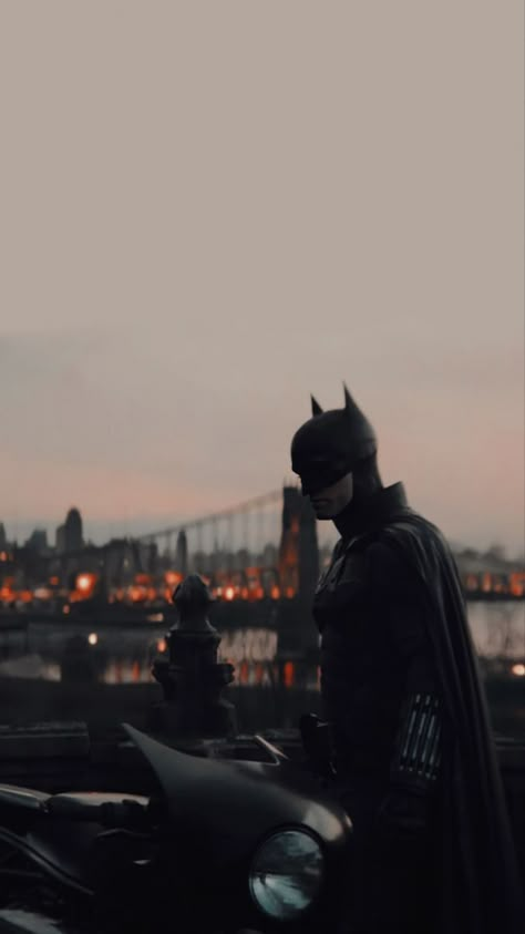 The Batman wallpapers in 2022 | Batman pictures, Batman comic wallpaper, Batman wallpaper Batman Wallpaper Iphone, Batman Comic Wallpaper, Comic Wallpaper, The Batman 2022, Batman 2022, Batman Pictures, Batman Poster, Desain Editorial, Univers Dc