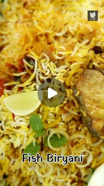 How To Make Biryani, Fish Biryani Recipe, Curried Fish, Fish Biryani, Garam Masala Powder, Black Cardamom, How To Make Fish, Cardamom Pods, Green Cardamom