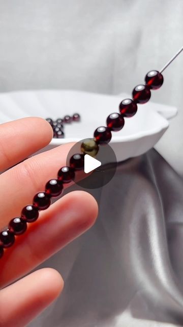 Karen Hui on Instagram: "How to make a lucky bracelet for 2024?  Check it out at DiyNotion for the DIY crafts and the bracelet!  #diy #howto #bracelet #lucky #2024 #jewelry #luckybracelet #garnet" Diy Stretch Bracelets Ideas, Bead Knotting, Make A Beaded Bracelet, Crystal Bracelets Diy, Leather Macrame, Stretch Beaded Bracelets Diy, 2024 Jewelry, Diy Beaded Bracelets, Bracelet Craft Diy