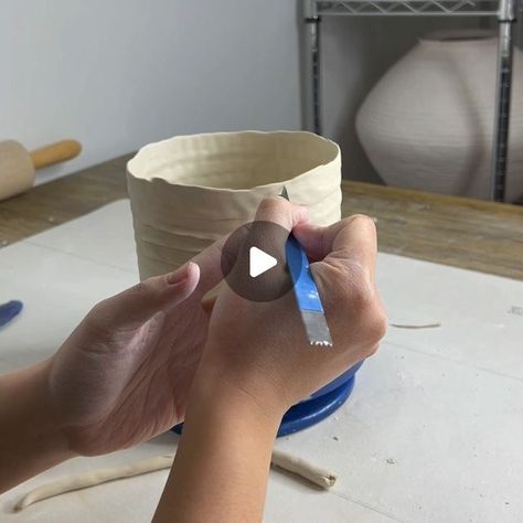 Seong Weon Joanne Lee on Instagram: "First video of 2022! It’s been a while since I made my own work so I am starting off with cylinder. Perfect shape to warm up and test out new techniques.
.
Also New Journey to the Moon Jar series workshop date will be announced Next Tuesday!! Stay Tuned!
.
.
#wip #ceramics #ceramic #keramik #ceramica #clay #porcelain #pottery #handbuiltpottery #clayart #ceramicstudio #contemporaryceramics #art #design #artist #artofinstagram" Moon Jar, Hand Built Pottery, Porcelain Pottery, Ceramic Studio, First Video, Contemporary Ceramics, New Journey, To The Moon, Clay Art