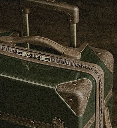 Beige Dark Green Aesthetic, Green Suitcase Aesthetic, Mint Aesthetic Vintage, Business Green Aesthetic, Green Royal Aesthetic, Green Business Aesthetic, Green Aesthetic Luxury, Old Green Aesthetic, Green Money Aesthetic