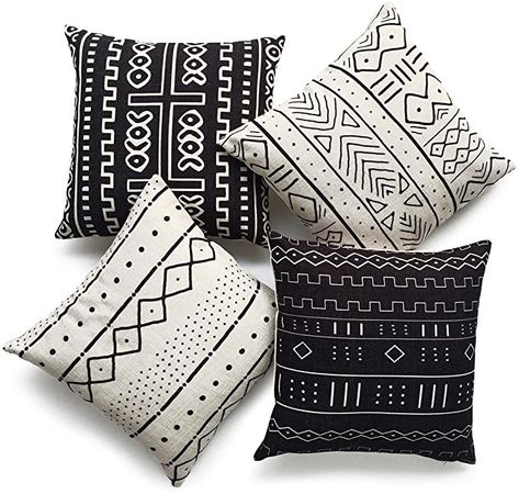 Living Room Decor 2023, Room Decor 2023, Design Living Room Modern, Cute Living Room Ideas, Mandala Bedding, African Mudcloth Pillow, Cute Living Room, Fancy Decor, Decor 2023