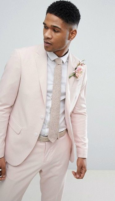 Blush pink suit for a wedding Light Pink Wedding Suit, Pink Wedding Suit, Light Pink Suit, Suit For Wedding Guest, Pink Tux, Pink Suit Men, Pink Groomsmen, Pink Bridal Party, Pink Tuxedo