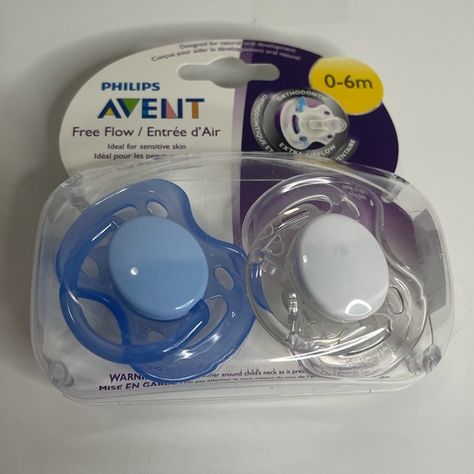 Philips Avent Free Flow Pacifiers 0-6 M Blue and Clear SCF178/23 BPA Free Avent Bottles, Free Flowing, Baby Products, Bpa Free, Jewelry Watches, I Love, Closet, My Favorite, Styling Tips