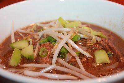 Sisters Luv 2 Cook: Hot Beef Noodle Satay Soup Satay Soup, Spicy Soup Recipes, Cook Hot, Sauce Satay, Hot Beef, Beef Satay, Food Ramen, Rice Noodle Soups, Pho Soup