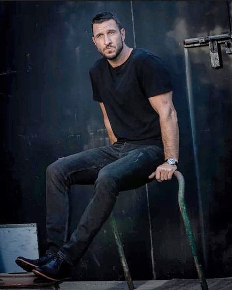 Pablo Schreiber American Actors Male, Mad Sweeney, William Lewis, Blake Lovely, Pablo Schreiber, Test Pilot, Jai Courtney, Genuine People, Beautiful Dreadlocks