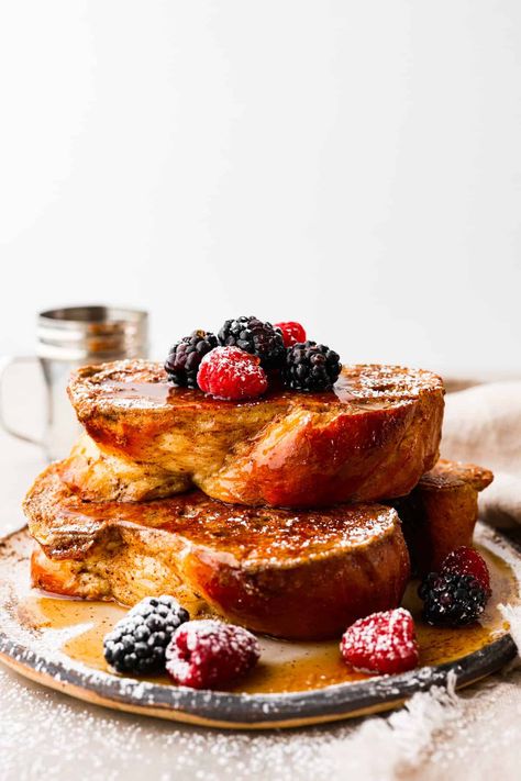 Brioche French Toast Recipe, Quick Muffins, Brioche French Toast, Best French Toast, Make French Toast, Recipe Critic, Baked Bacon, Meatless Main Dishes, Brioche Bread