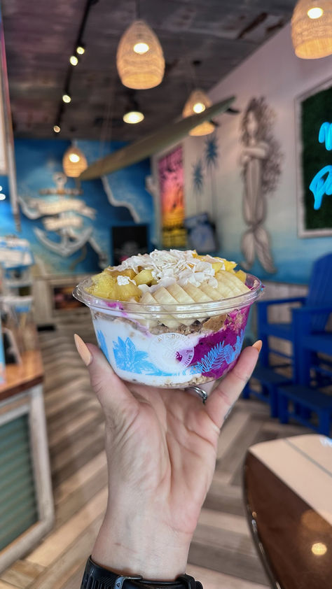 #SummerVibes #FunInTheSun #BikiniSeason #BeachDays #HuskyLove #SummerFun #TropicalVibes #HealthyEats #FreshFruit #SummerAdventures #DogDaysOfSummer #HuskyLife #BikiniLife #SunAndSand #FruitLovers #SummerSnacks #FoodieLife #BeachBum #CoolDownWithFruit #PawfectSummer #acaibowls #playabowls #innout #arizona #huskies #huskymom Inn N Out, Acai Bowl Aesthetic Beach, Summertime Vibes, Husky Mom, Acai Bowls, In N Out, Summer Snacks, Summer Adventures, Tropical Vibes