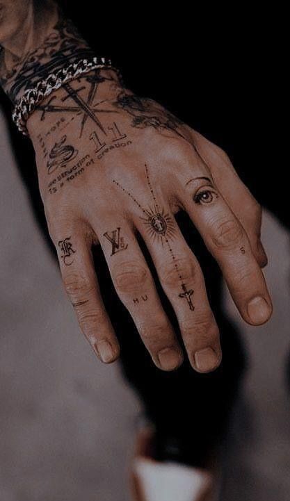 Men Finger Tattoos, Colin Fitzgerald, Age Tattoo, Unique Hand Tattoos, Tattoo Main, Herren Hand Tattoos, Finger Tats, Hand And Finger Tattoos, Wrist Tattoos For Guys