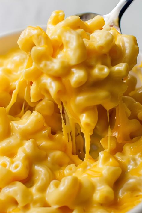 Baked Mac and Cheese Recipe Cooking Schedule, Pasta Brands, Baked Mac And Cheese Recipe, Baked Mac N Cheese, Dessert Smoothie, Bread Snacks, Baked Mac, Mac And Cheese Recipe, My Inner Child