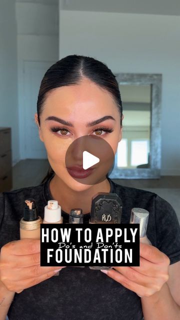 Makeup Tutorial For Beginners Foundation, What Order To Put On Makeup, Foundation Tips How To Apply, Foundation Applying Tips, How To Apply Full Coverage Foundation, How To Apply Primer And Foundation, Apply Foundation Tutorial, The Best Foundation Flawless Face, Makeup Foundation Best