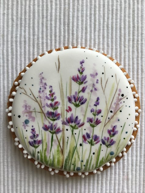 Lavender Cookie, Cookie Painting, Painted Sugar Cookies, Watercolor Cookies, Lavender Cookies, Flower Sugar Cookies, Hand Painted Cookies, Painted Cookies, Paint Cookies