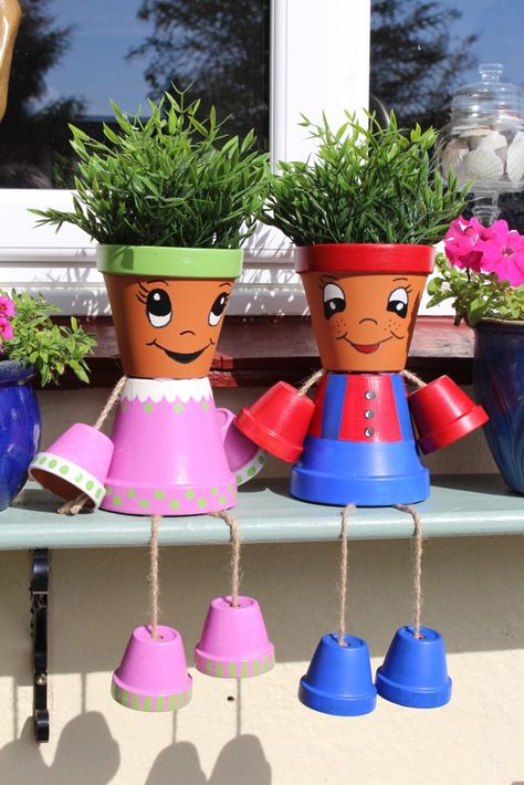 Flower Pot Men, Terra Cotta People Pots, Terracotta Pot People Diy Projects, Garden Pot People Terra Cotta, Terracotta Pots Painted People, Garden Pot People, Terra Cotta Pot People Ideas, How To Make Flower Pot People, Flower Pot People Diy How To Make