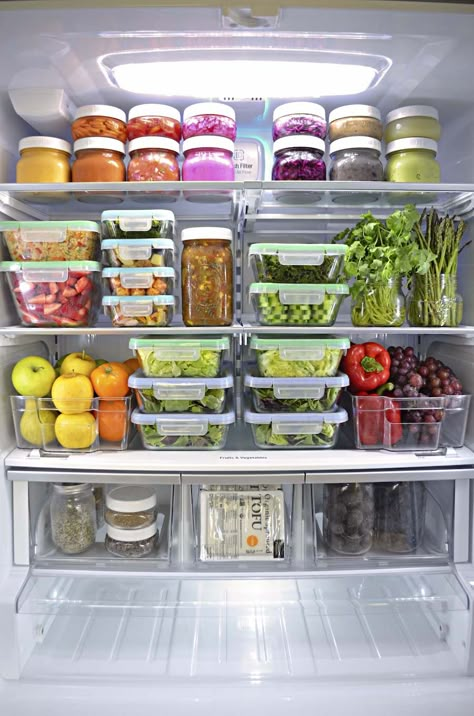 Spring Clean and Organize Your Fridge: Expert Tips | Forks Over Knives Fridge Goals Snacks, Healthy Fridge Goals, Fridge Goals Healthy Food, Full Fridge Goals, Fridge Goals, Fridge Organisation, Full Fridge, Healthy Fridge, Freezer Organization