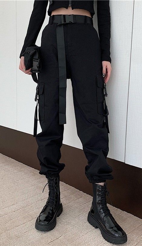 Pants With Buckles, Celana Jogger Wanita, Alternative Streetwear, Army Cargo Pants, Grunge Pants, Egirl Fashion, Fashion Alternative, Outfits Edgy, Techwear Fashion