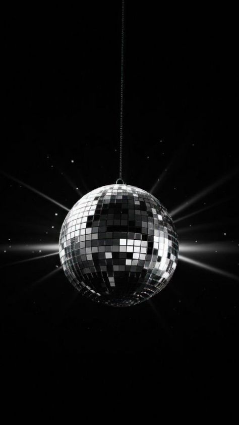 Birthday Backgrounds Aesthetic, Disco Ball Photography, Disco Ball Black And White, Disco Balls Aesthetic, Mobile Wallpaper Aesthetic, Disco Ball Background, Disco Ball Wallpaper, Aesthetic Astronomy, Black Disco Ball