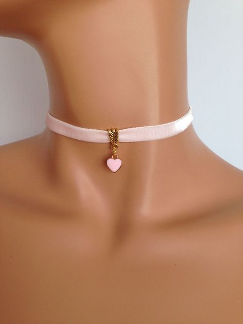 Pink Choker, Black Velvet Choker, Heart Choker, Velvet Choker, Accessories Diy Jewelry, Velvet Ribbon, Pink Velvet, Blue Heart, Black Heart