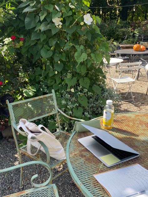 Garden Summer Aesthetic, Summer Aesthetic Morning, Garden Cafe Aesthetic, Europe Spring Aesthetic, Spring Cafe Aesthetic, Summer Work Aesthetic, Summer Studying Aesthetic, Summer Cafe Aesthetic, Peaceful Summer Aesthetic