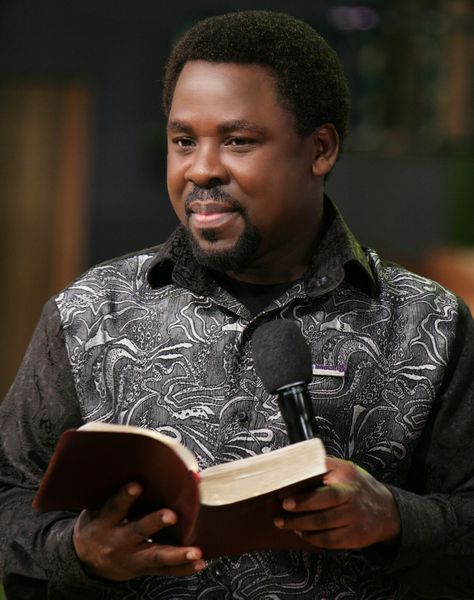 T B Joshua, Tb Joshua, Gods And Generals, Sunday Pictures, Pentecostal Church, Media Influence, Amplified Bible, The Word Of God, Godly Man