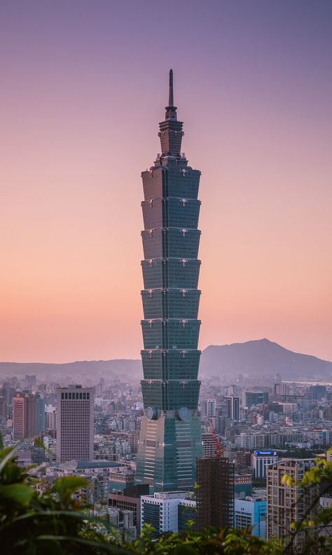 undefined Jeddah Tower, Home Insurance Building, Travel China, Taipei 101, Modern Skyscrapers, Modern Metropolis, Cityscape Photography, Taiwan Travel, Tower Design