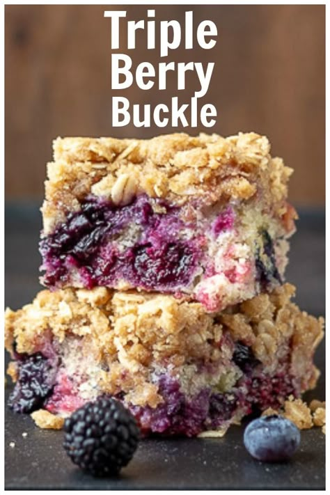 Berry Buckle Recipe, Mixed Berries Dessert, Mixed Berry Buckle, Berry Buckle, Mixed Berry Dessert, Buckle Recipe, Nice Breakfast, Coffee Cake Recipes Easy, Crumb Cake Recipe