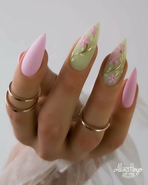 Green Pink Gold Nails, Light Green And Pink Nails, Light Pink And Green Nails, Light Green Nail Ideas, Light Green Nails, Rose Quartz Nails, Quartz Nails, Bridesmaids Nails, April Nails