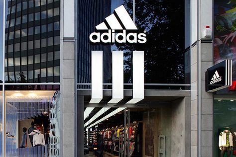 adidas Is Set to Launch Its Largest Retail Space Just in Time for the Holiday Season Sport Store Design, Adidas Store, Retail Interior Design, Storefront Design, Retail Interior, Shop Front, Victorias Secret Models, Adidas Shop, Sports Shops