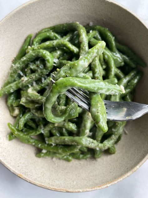 I Tried the Spinach Pici Pasta from Tiktok That Looks Just Like Green Beans | Kitchn Vegan Cheese Board, Homemade Pasta Noodles, Pici Pasta, Spinach Noodles, Kielbasa And Cabbage, How To Make Spinach, Instant Pot Yogurt, Breakfast Slider, Pasta Roller