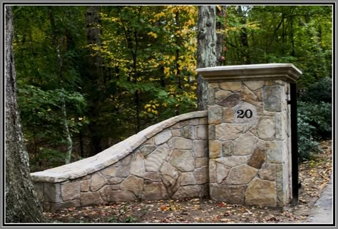 Driveway Entrance for best curb appeal to your home — ARTISTIC OUTDOORS landscape and masonry Rock Entrance Driveway, Driveway Entrance Wall Ideas, French Country Driveway Entrance, Craftsman Driveway Gate, Stone Entrance Driveway, Covered Driveway Entrance, Driveway Lighting Ideas Entrance, Property Entrance Ideas, Driveway Entrance Columns