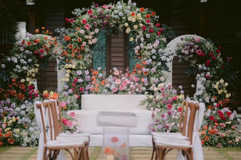 Pelamin Garden, Enchanted Garden Wedding, Malay Wedding, Turn Your Dreams Into Reality, Wedding Planning Decor, Wedding Moodboard, Outdoor Environment, Wedding Decor Inspiration, Wildflower Wedding