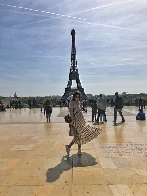 Babymoon In Paris, Pregnant In Paris, Paris Outfit Ideas Summer, Travelling While Pregnant, Paris In May, Paola Alberdi, Tips For Pregnant Women, Traveling Pregnant, Mom Checklist