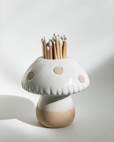 Modeling Clay Mushroom, Modelling Clay Ideas, Matches Holder, Match Jar, Ceramic Mushroom, Modelling Clay, Clay Inspo, Match Stick, Fimo Polymer Clay