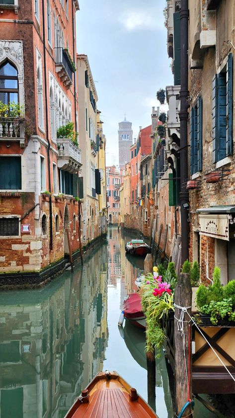 Venice In January, Italy Vibes, Montepulciano, Italy Aesthetic, Pretty Landscapes, Euro Summer, Dream Travel Destinations, Vacation Places, European Summer