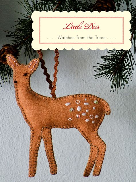 6a00d8345196d169e2015391cbd0ef970b-800wi (600×800) Felt Deer, Reindeer Crafts, Felt Reindeer, 2014 Christmas, Deer Ornament, Felt Christmas Decorations, Christmas Felt, Felt Ideas, Felt Decorations