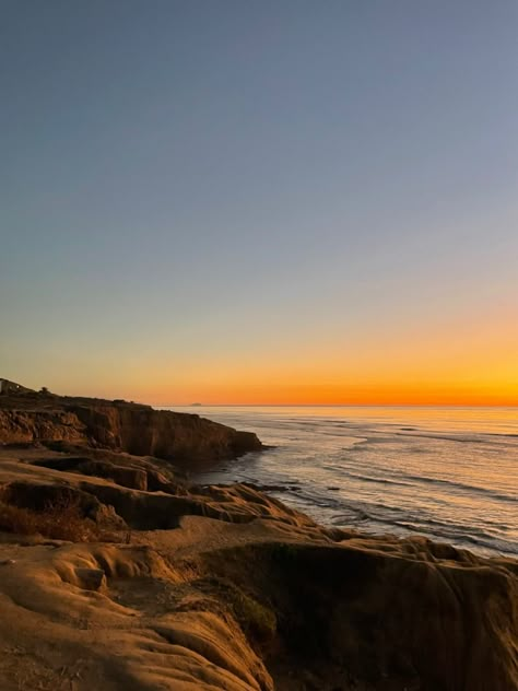 San Diego Aesthetic, San Diego Summer, Cali Sunset, Olivia Aesthetic, San Diego Sunset, Sunset Cliffs San Diego, Poetry Aesthetic, Sunset Scenery, Book Mood