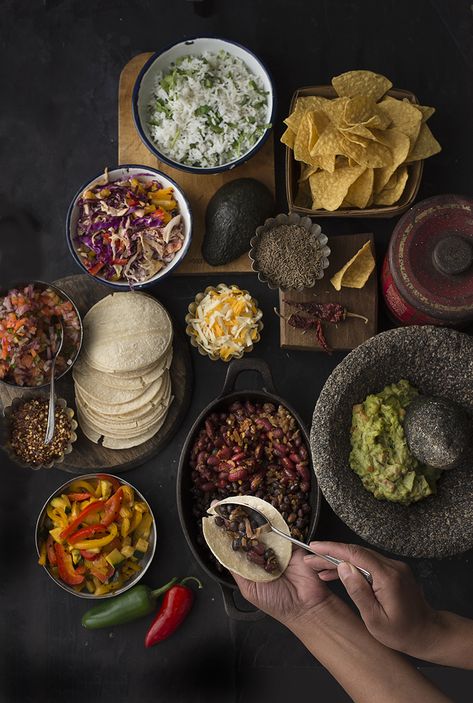 Mexican Buddha Bowl, Mexican Food Photography, Mexican Food Menu, Mexican Menu, Taco Pizza, Food Photoshoot, Mexico Food, Restaurant Photography, Food Coma