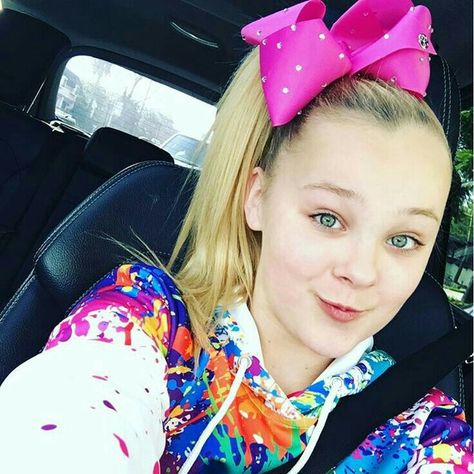 Dance Moms Headshots, Jojo Siwa Instagram, Jojo Siwa's Phone Number, American Core, Seven Super Girls, Jojo Siwa Party, Jojo Siwa Outfits, Kenzie And Maddie, Maddie And Mackenzie Ziegler