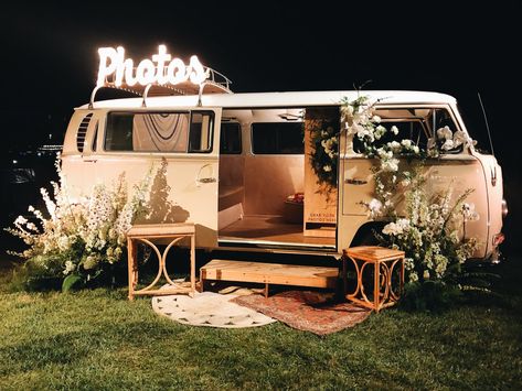 Photo Booth Bus Posts — The Traveling Photo Bus Van Photo Booth, Photo Booth Camper, Vw Bus Photo, Open Air Photo Booth, Photo Booth Business, Photo Booth Company, Vintage Photo Booth, Audio Guest Book, Bus Ideas