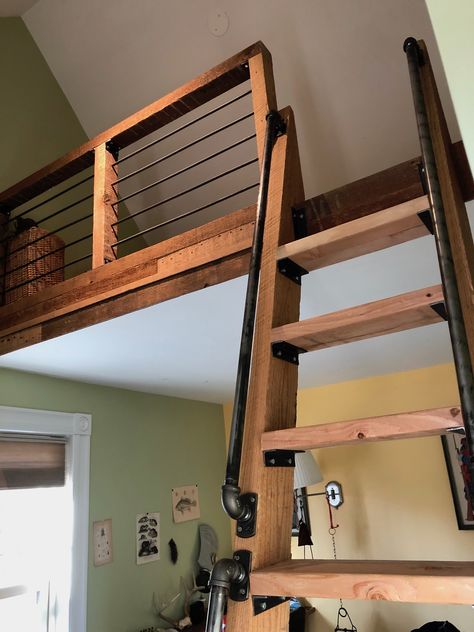 Sleeping Loft Railing Ideas, Loft Stairs With Railing, Bedroom Loft Railing Ideas, Loft Over Bedroom, Ladder Loft Ideas, Bunkie Loft Stairs, Tiny House Loft Railing, Loft Ladder With Handrails, Metal Loft Ladder